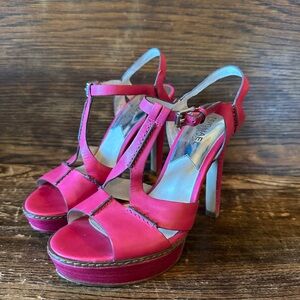 Michael Kors Fuchsia Heels